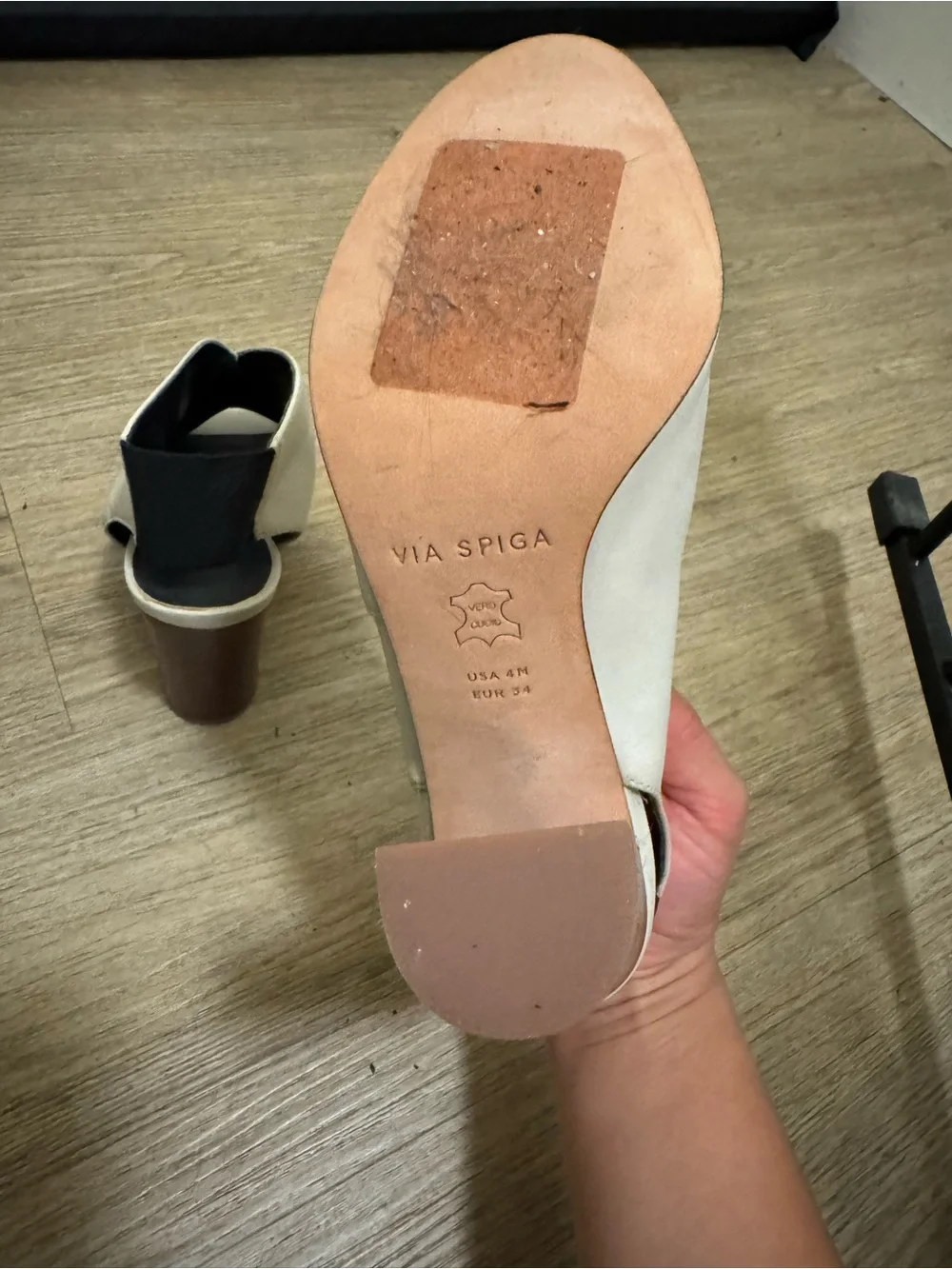 Via Spiga Off-White Open-Toe Leather Block Heel Booties